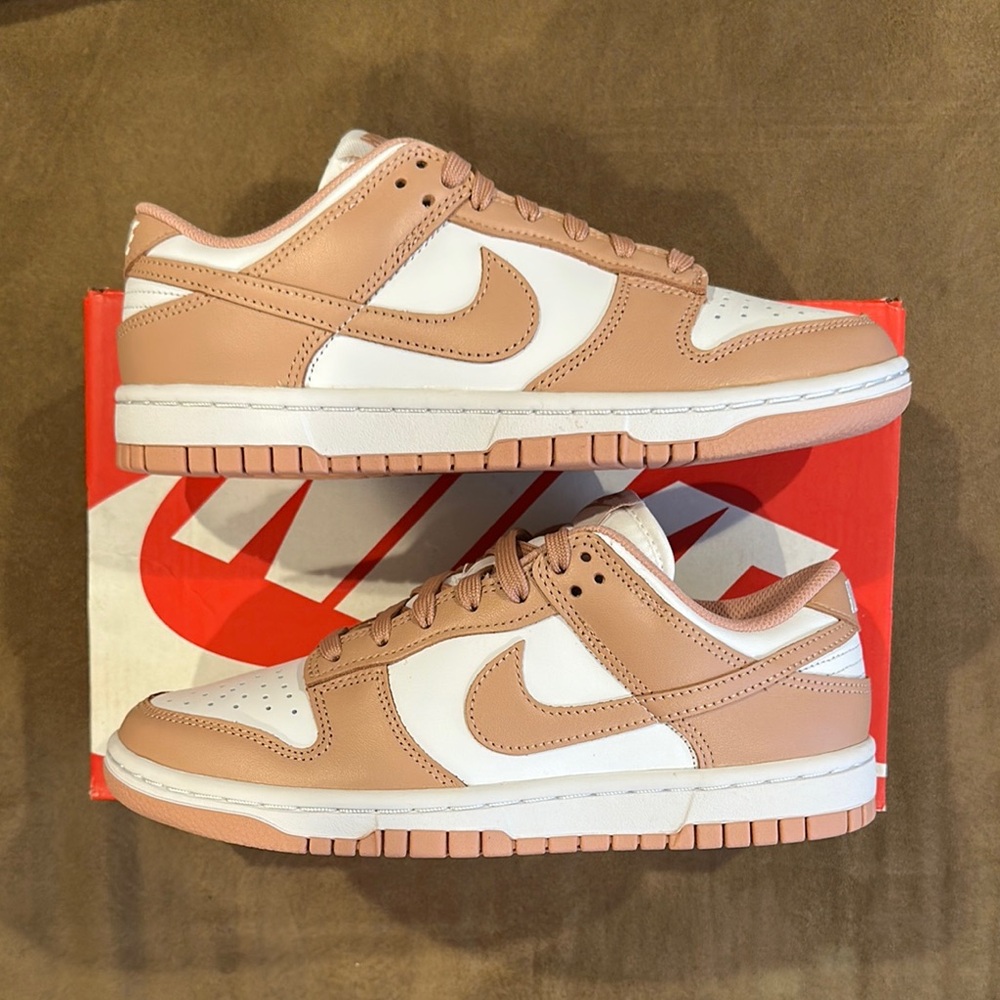 Nike Dunk Low Wmns “Rose Whisper” size 7